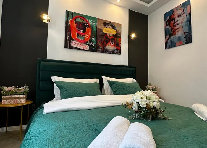 Smarald - Premium In Location & Parking Craiova