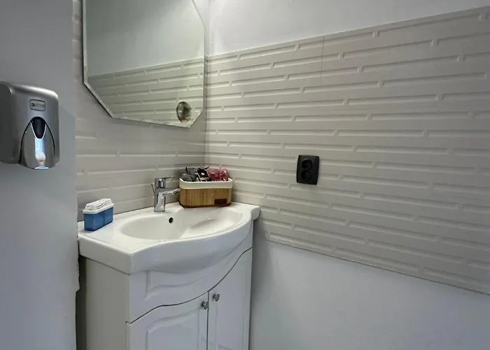 Smarald - Premium In Location & Parking Craiova